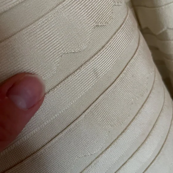 Herve Leger A-Line Phoebe Scalloped Dress - Picture 10 of 12